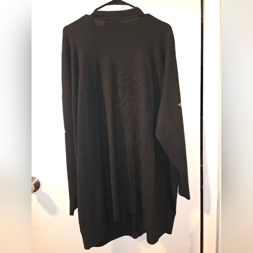 Torrid NWOT Floral Black Button Up Cardigan Sweater - Size 2 - Picture 4 of 4